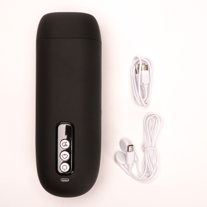 Velvet Touch masturbator z wibracją ssaniem cyberskóra ładowany usb czarny