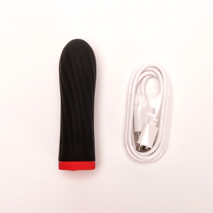 Velvet Touch wibrator mini typ bullet ładowany usb czarny
