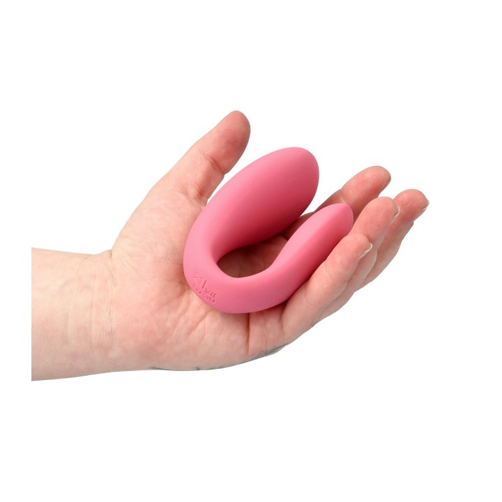 A4 REMOTE CONTROLLED G-SPOT & CLITORIAL VIBRATOR