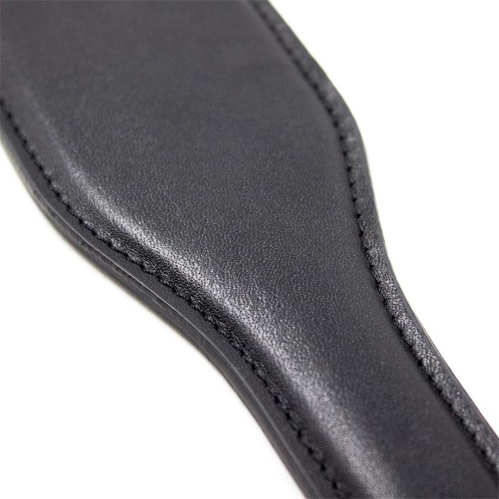 PACKA BDSM 32 CM WEGAŃSKA SKÓRA CZARNA BŁYSZCZĄCA - LATETOBED