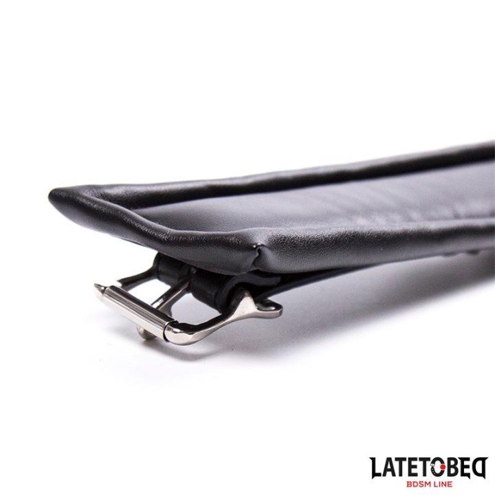 Padded Collar – obroża ze smyczą – LATETOBED BDSM LINE
